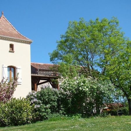 Chambres D'Hotes Les Graves Saint-Pierre-Lafeuille Exterior foto